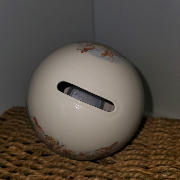 Bunnykins Queen of May coin bank, royal doulton, 1988, bone China, moneyball - Picture 6 of 10